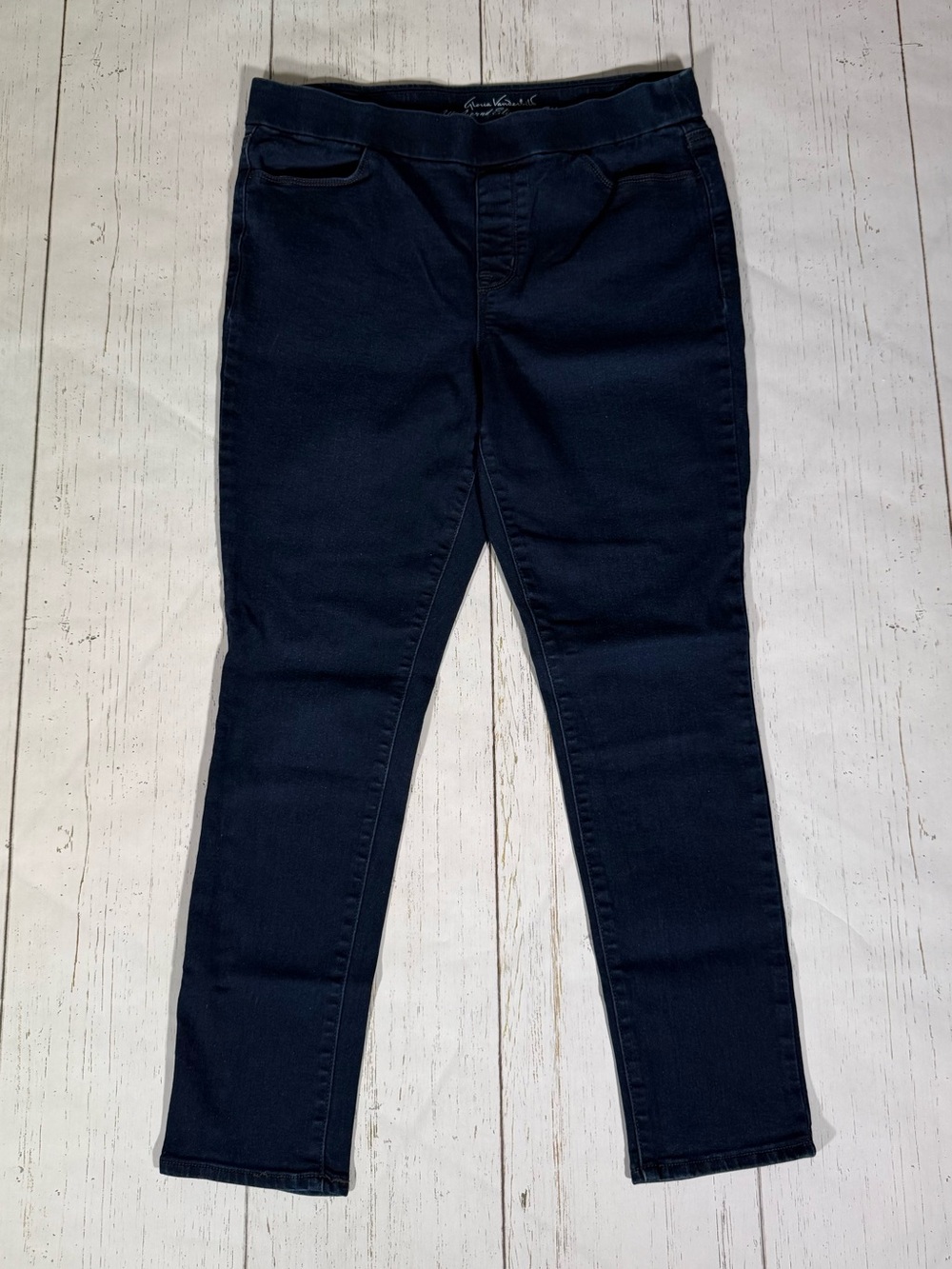 Gloria Vanderbilt All Around Slimming Effect Skinny Jeans. Size 12.